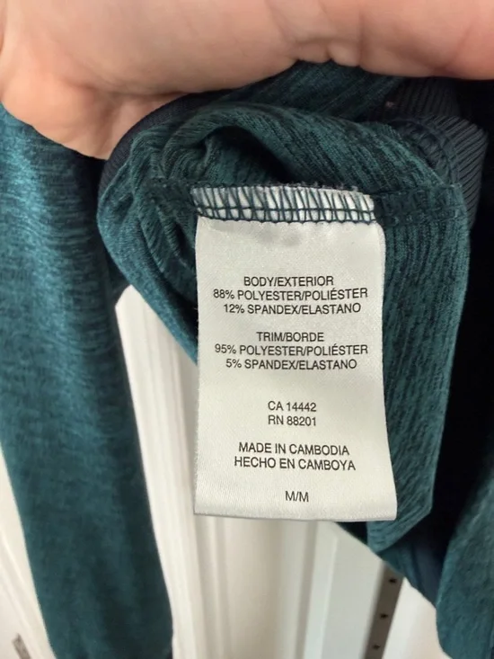 Mondetta Performance Luxury Pullover Hoodie - Picture 6 of 7